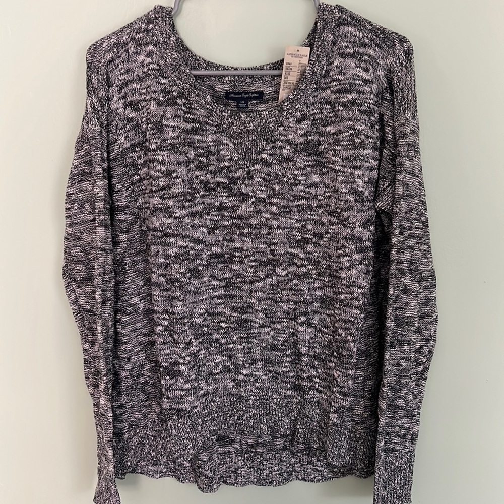 NWT American Eagle Black & White Tweed Sweater, Size Women’s Large!
